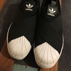 GUC // Adidas Slip-on Shell Toes // 5